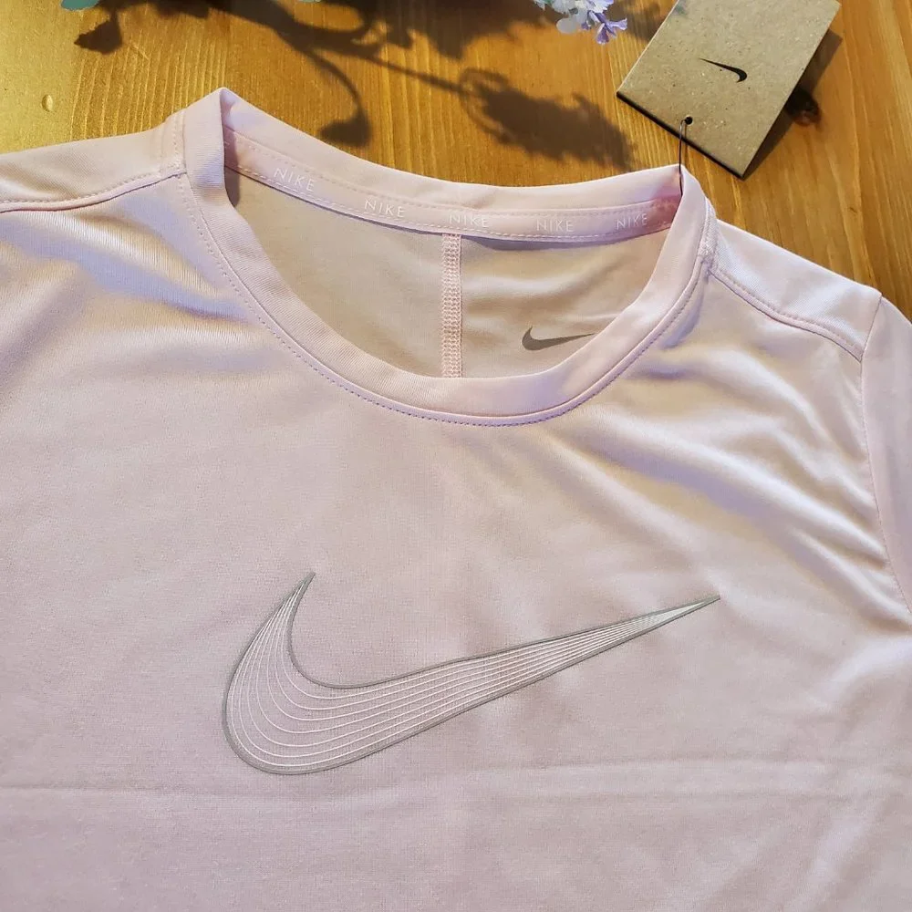 Nike Girls` Dri-FIT Shirt Short-Sleeve Top